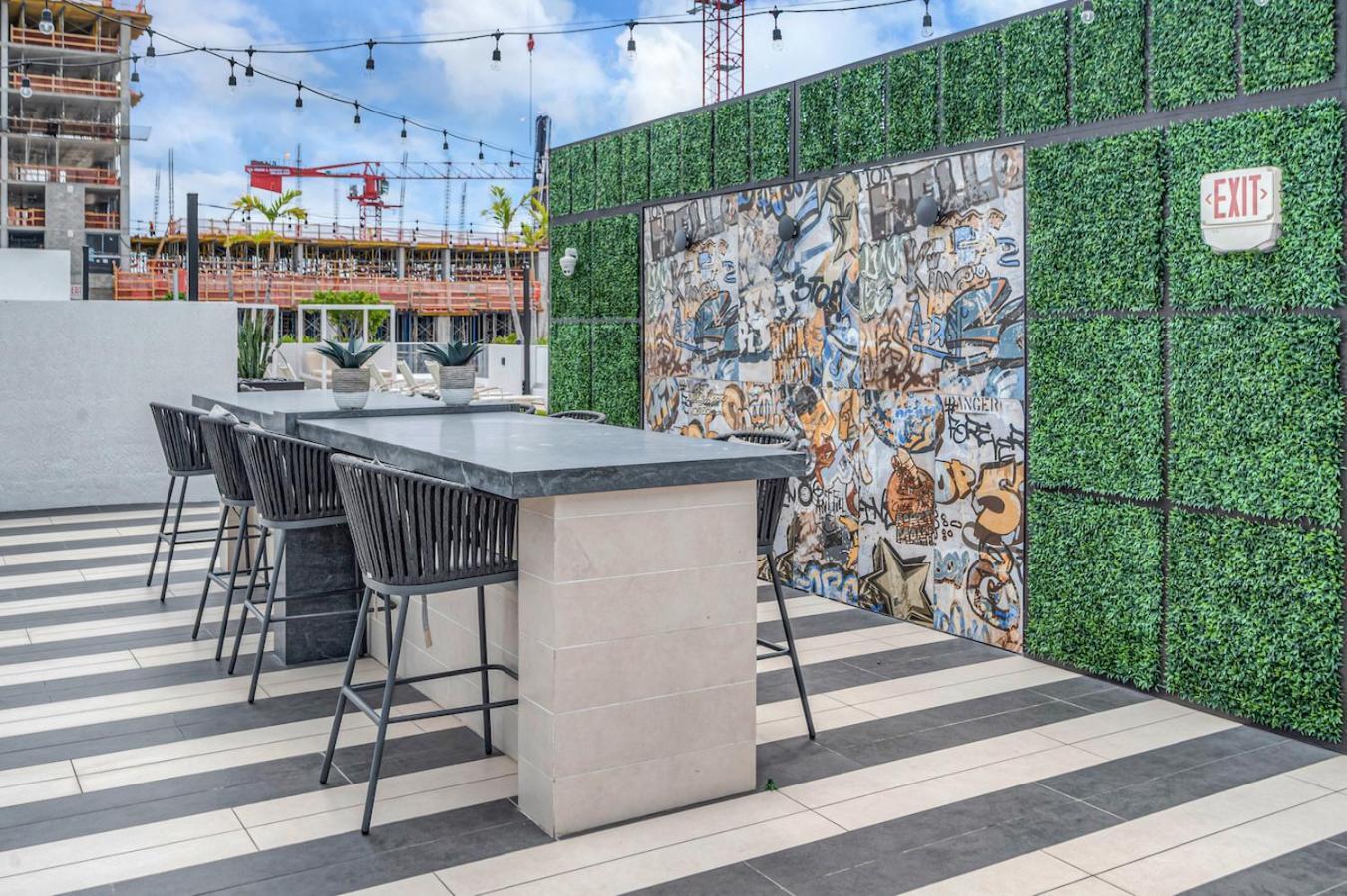 Modern Unit In The Heart Of Downtown Miami With Free Parking Apartman Kültér fotó