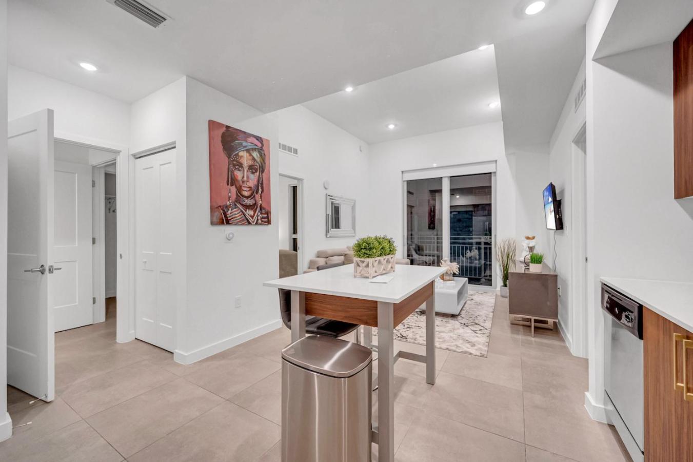 Modern Unit In The Heart Of Downtown Miami With Free Parking Apartman Kültér fotó