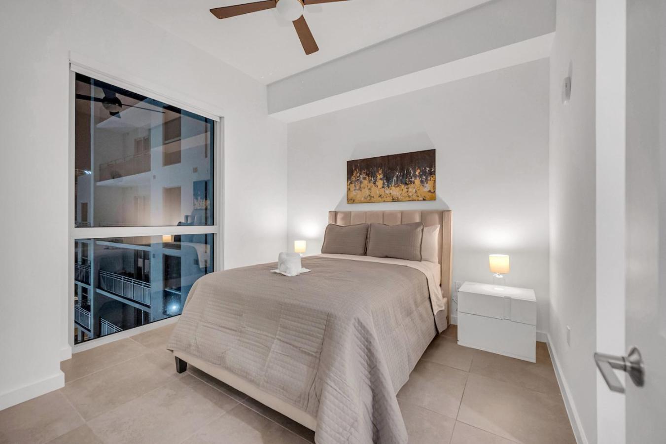Modern Unit In The Heart Of Downtown Miami With Free Parking Apartman Kültér fotó