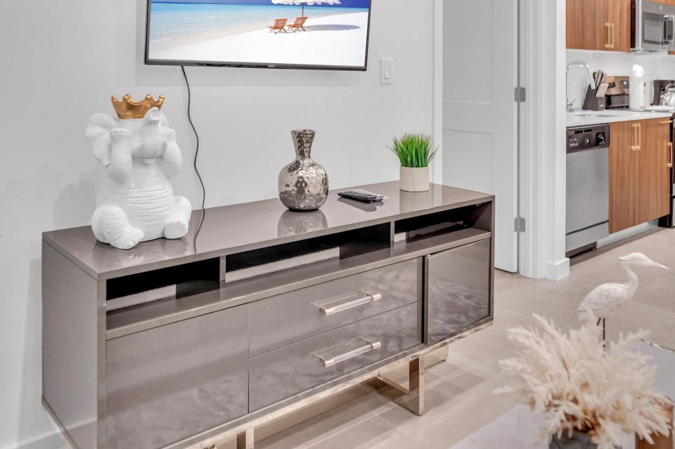 Modern Unit In The Heart Of Downtown Miami With Free Parking Apartman Kültér fotó