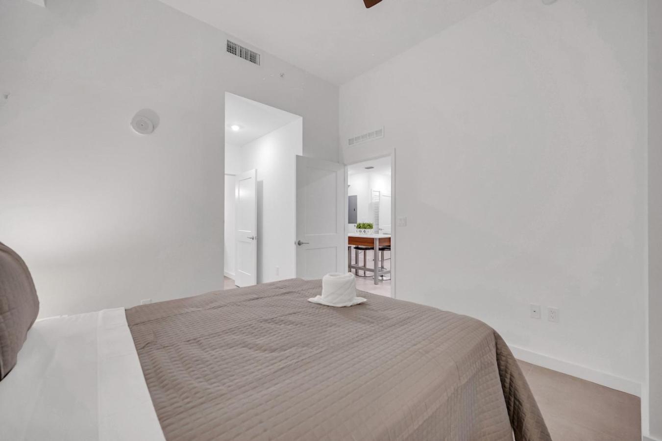 Modern Unit In The Heart Of Downtown Miami With Free Parking Apartman Kültér fotó